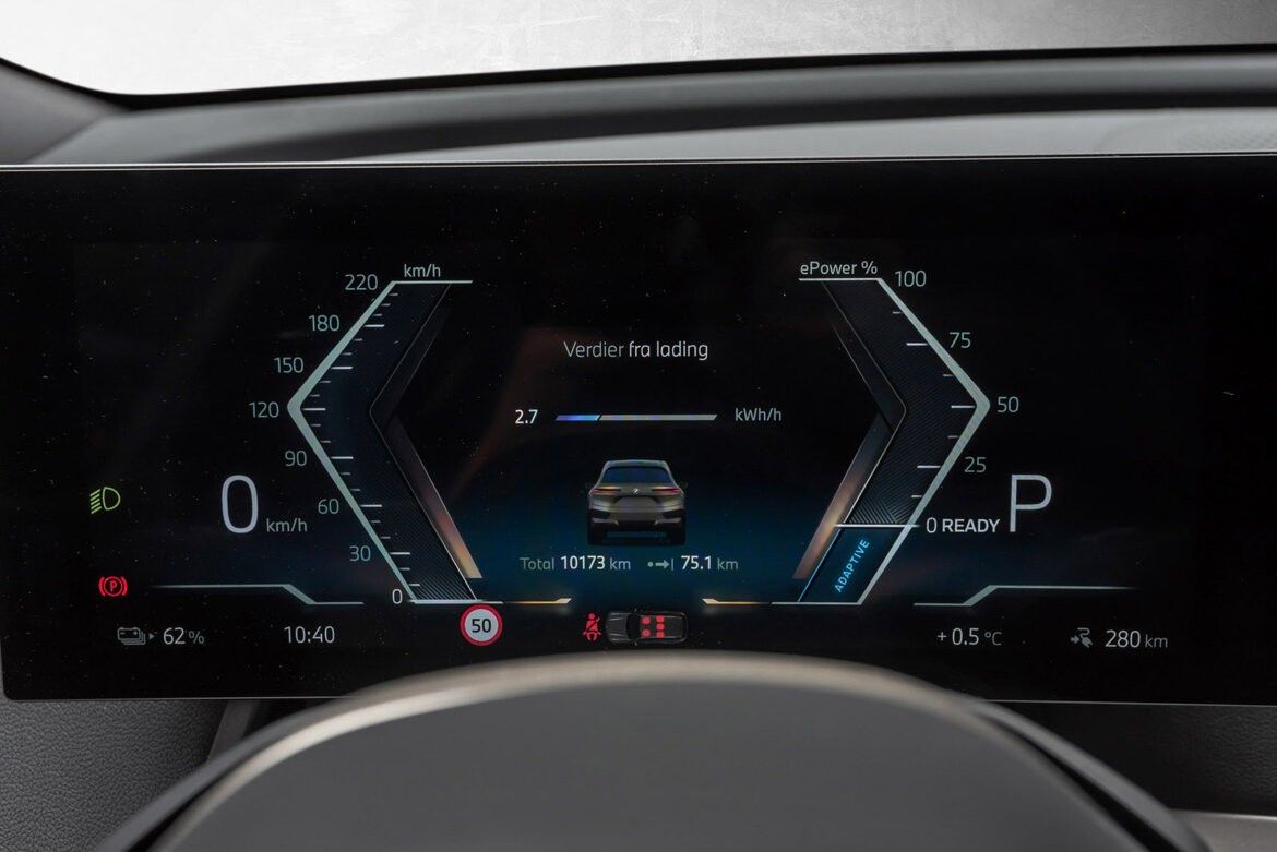 BMW iX xDrive 50