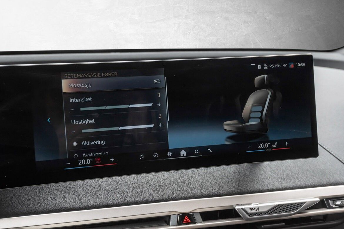 BMW iX xDrive 50