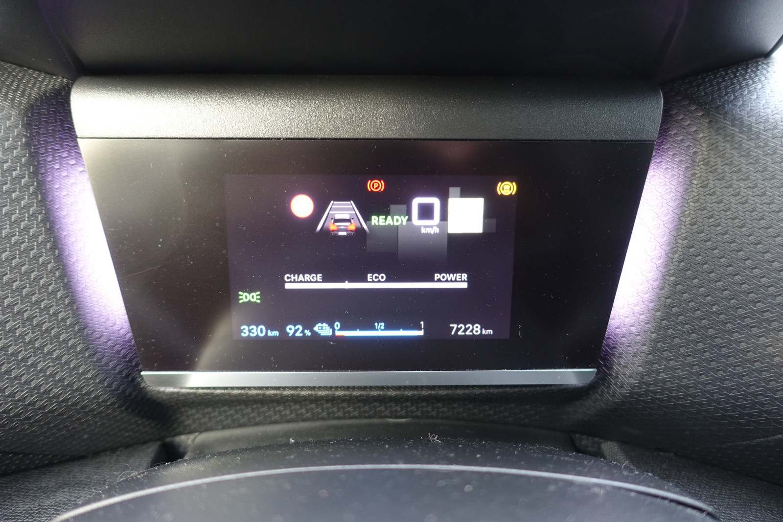 Citroen E-C4 X