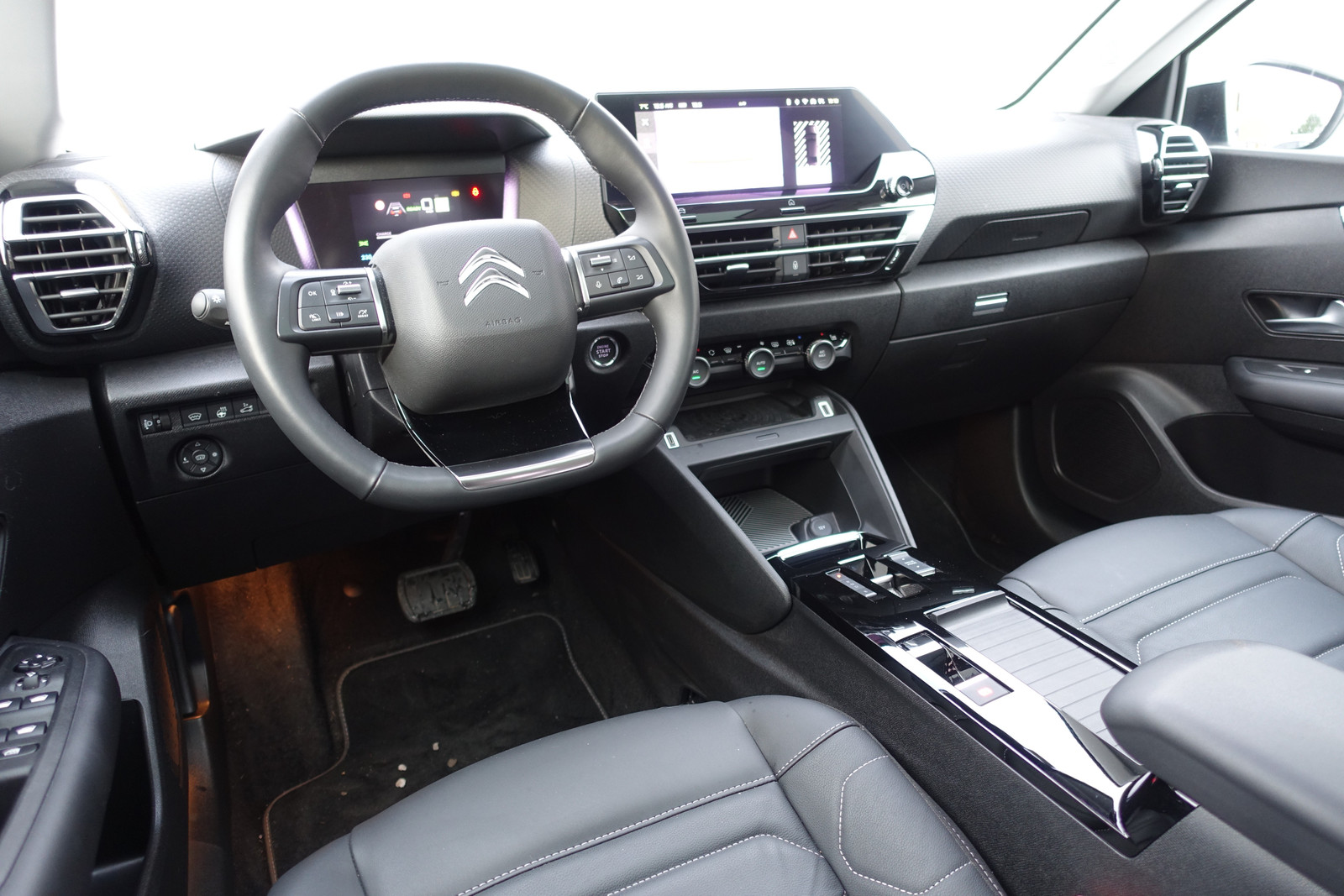 Citroen E-C4 X