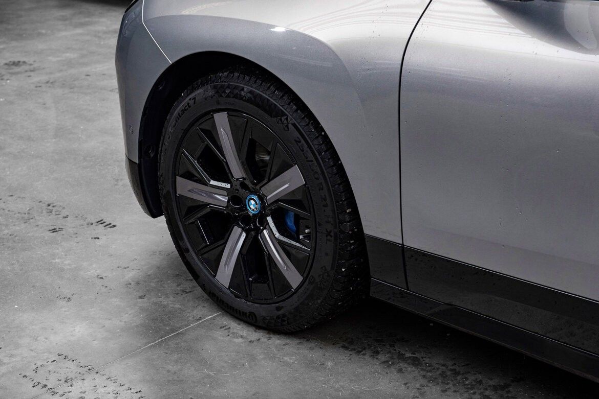 BMW iX xDrive 50