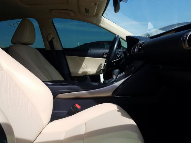 Lexus IS 200T 2016