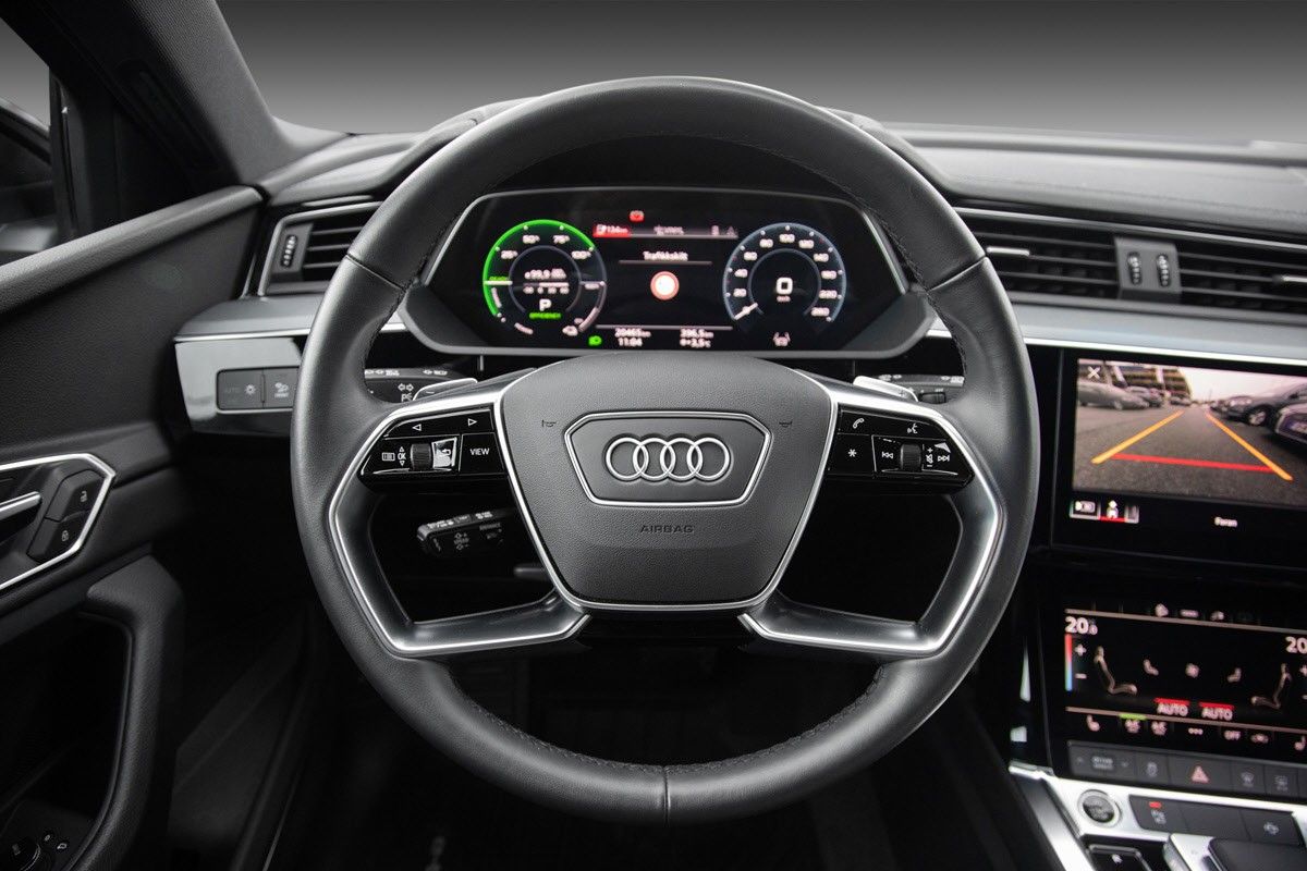 Audi e-tron