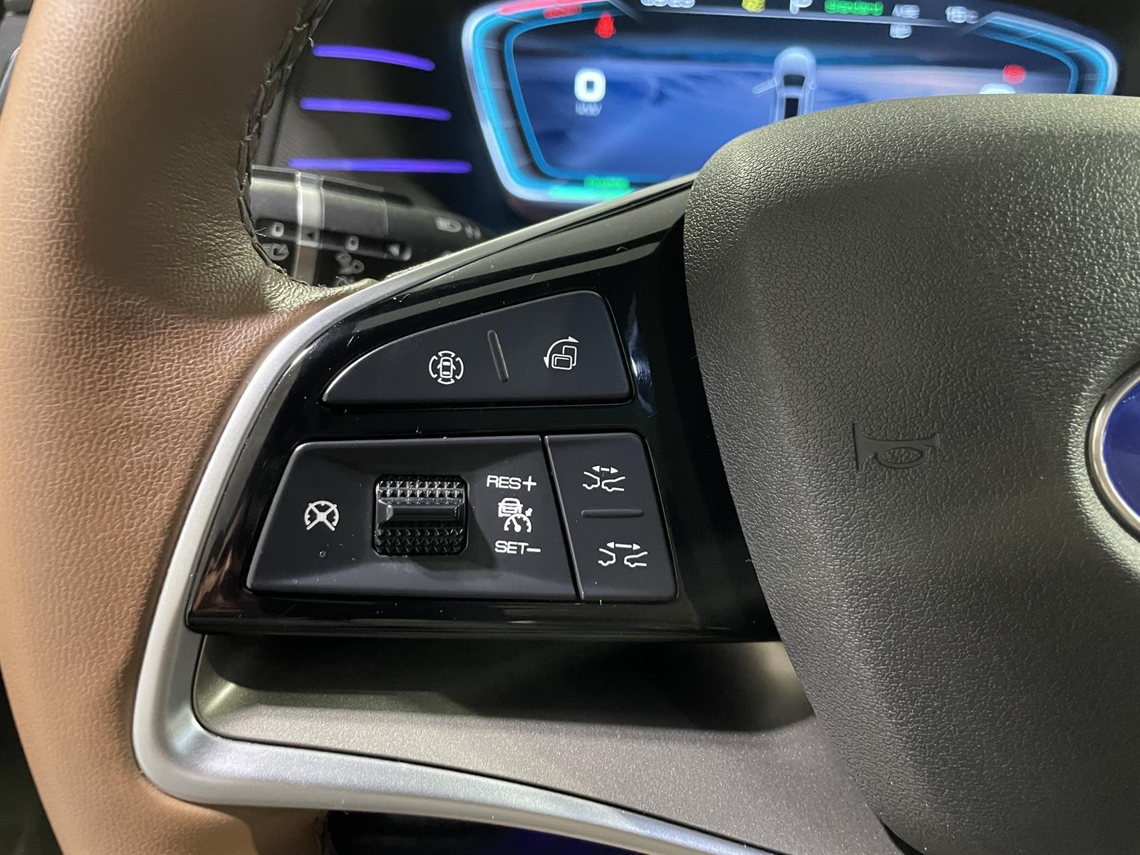 BYD Tang