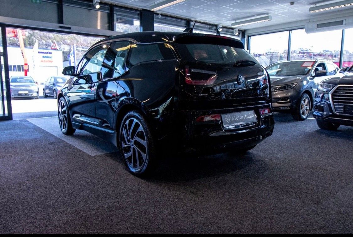BMW i3