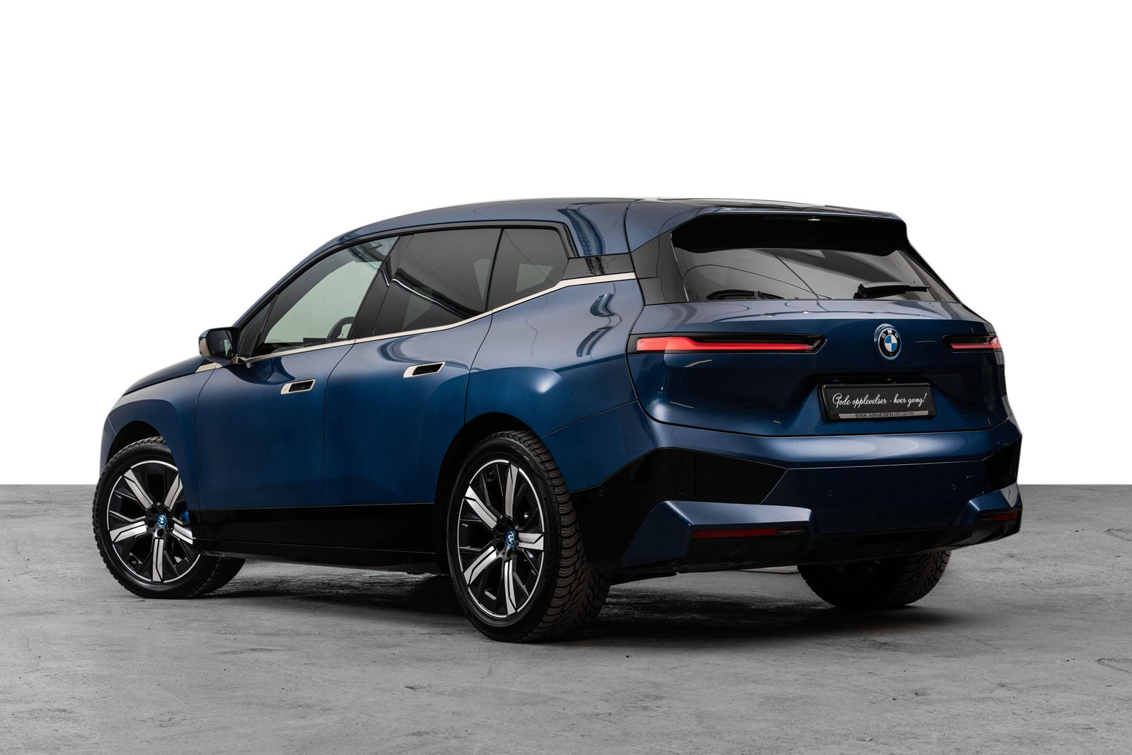 BMW iX xDrive 50