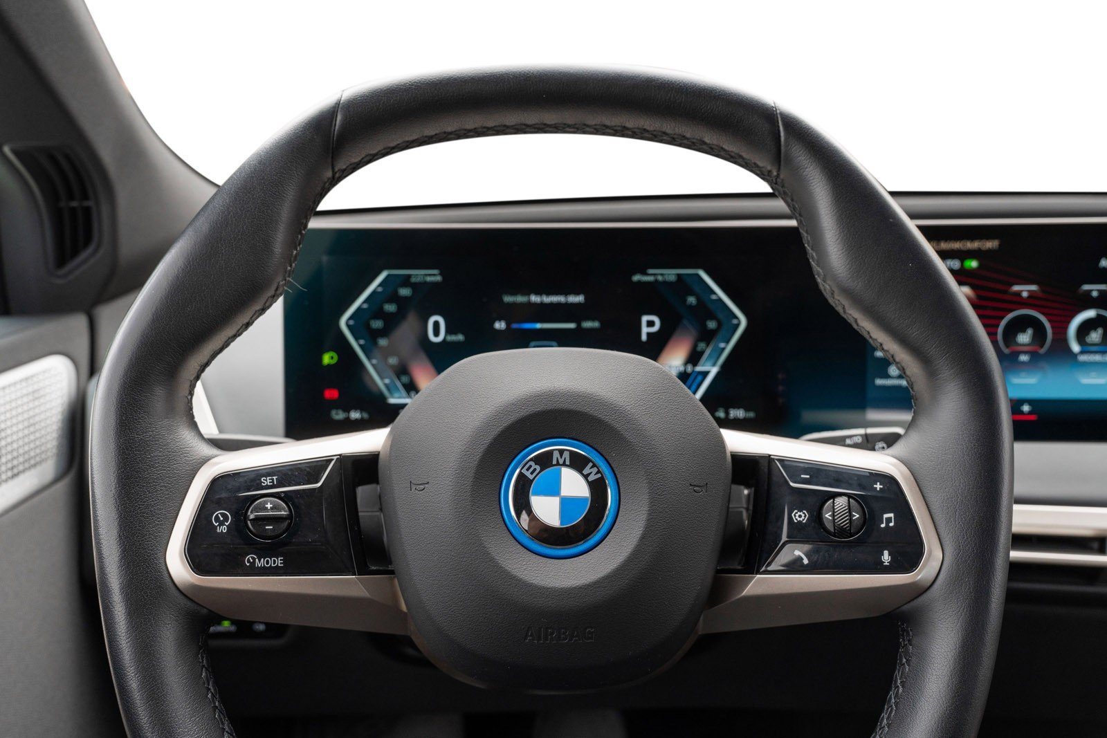 BMW iX xDrive 50