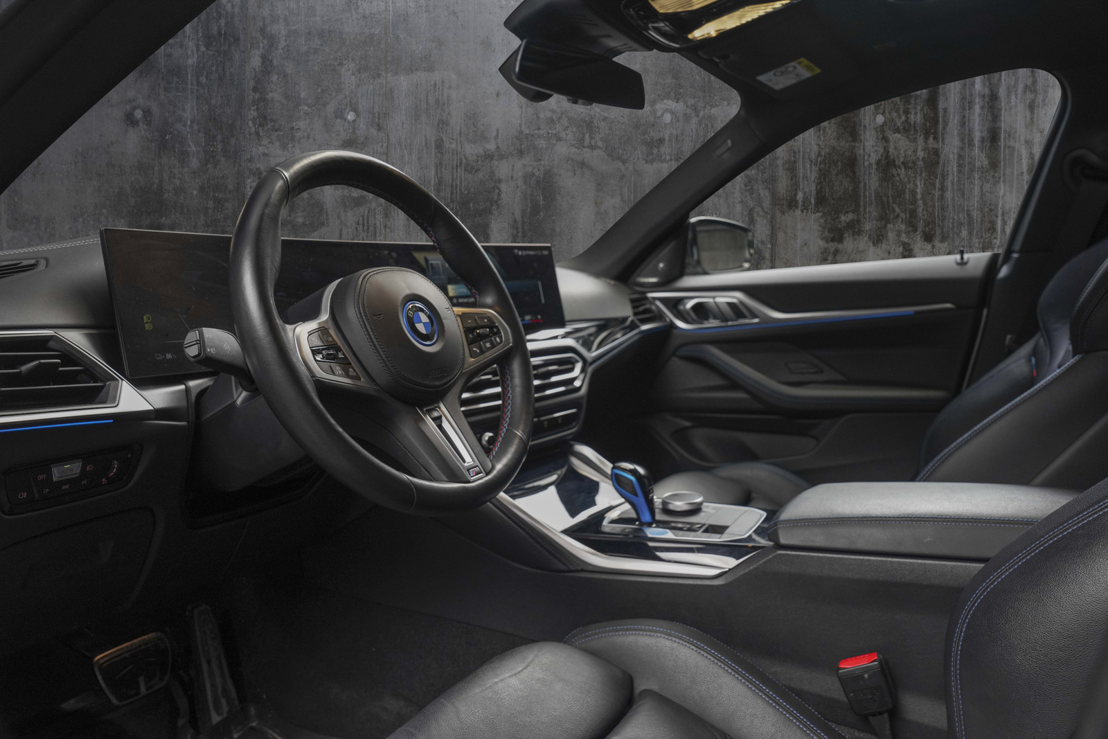 BMW i4 M50