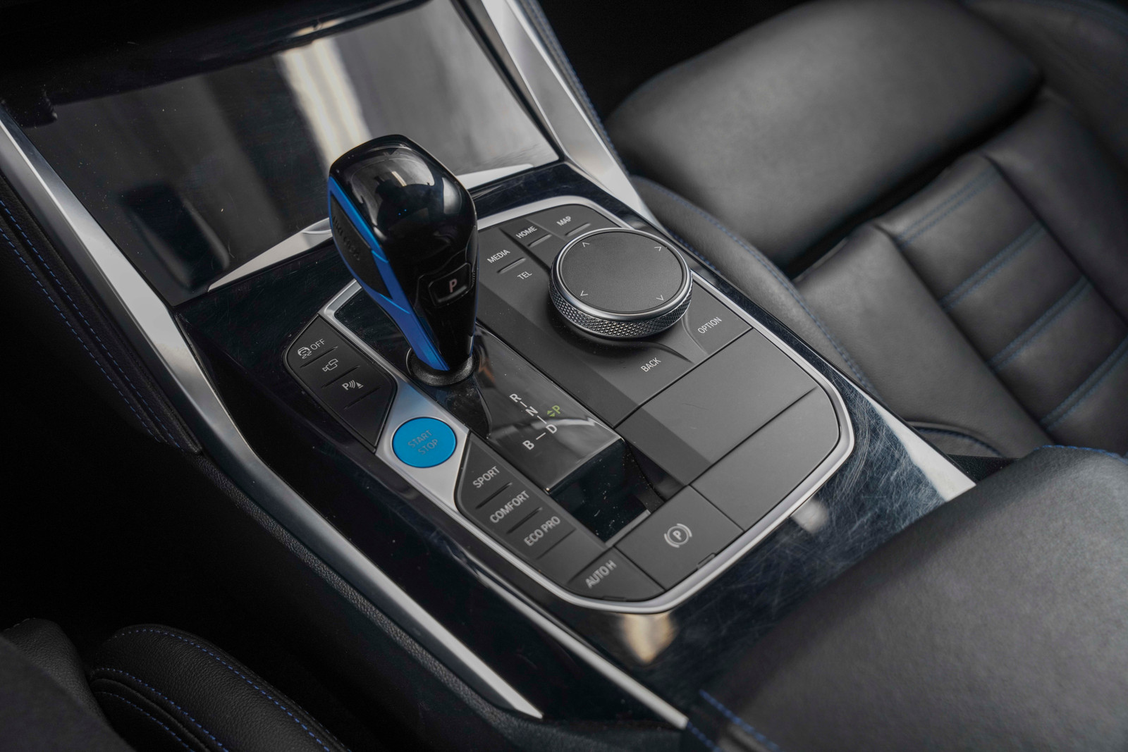 BMW i4 M50