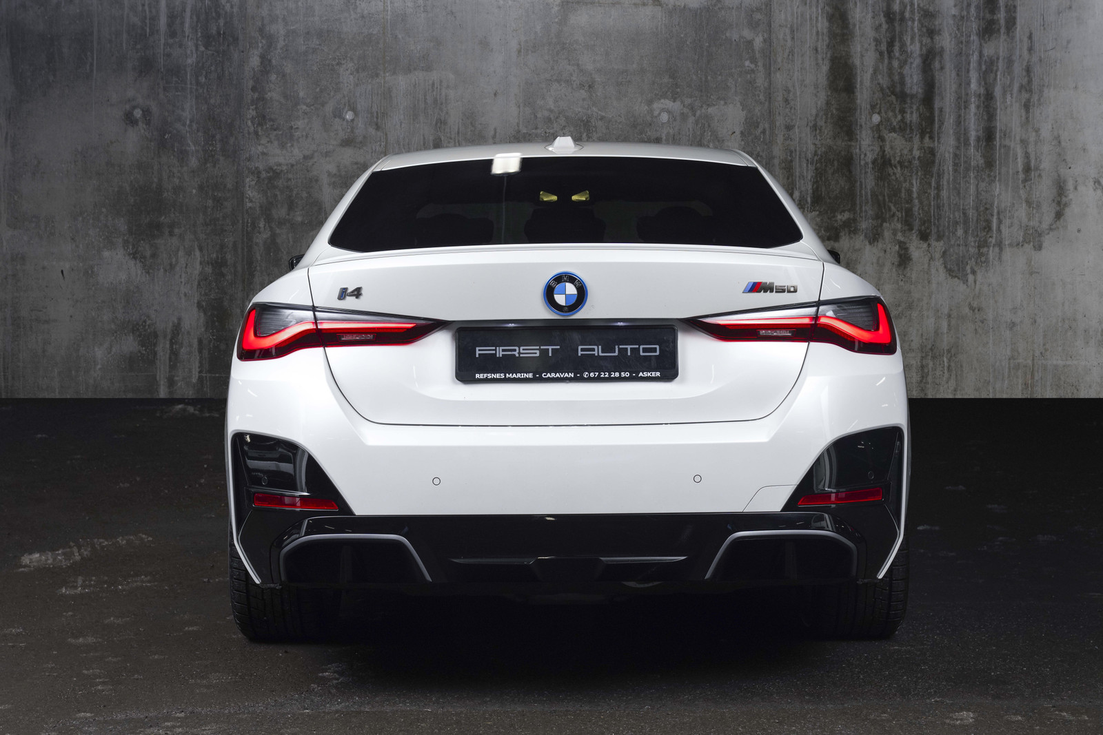 BMW i4 M50