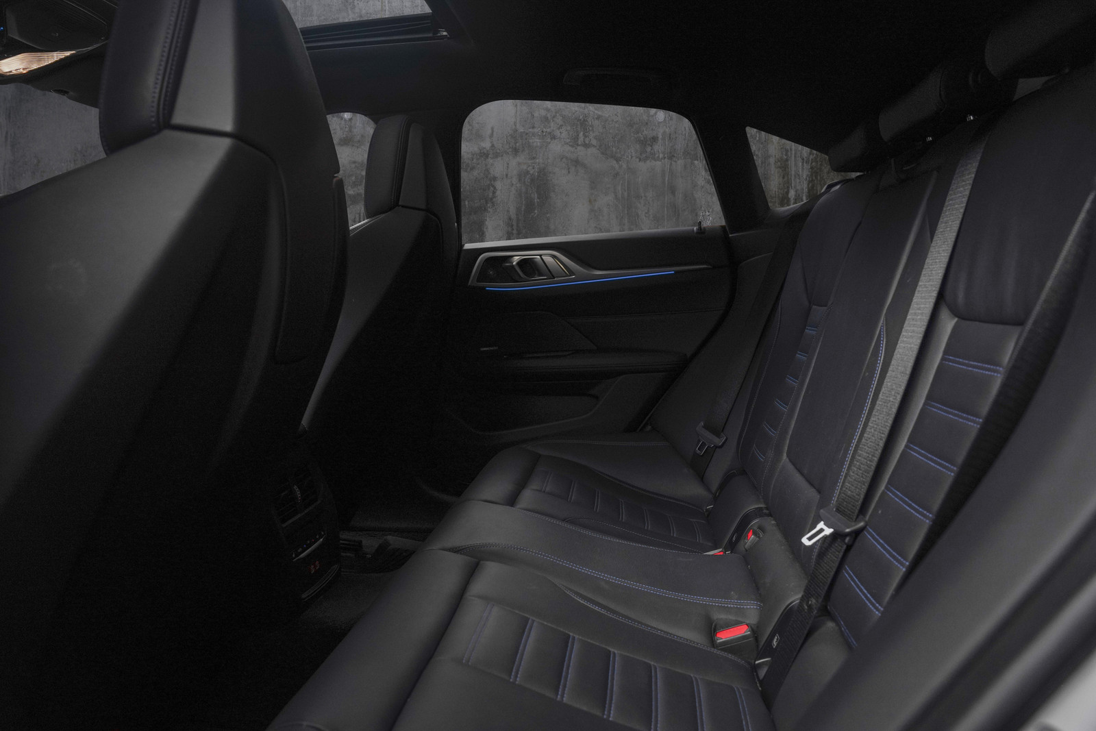 BMW i4 M50