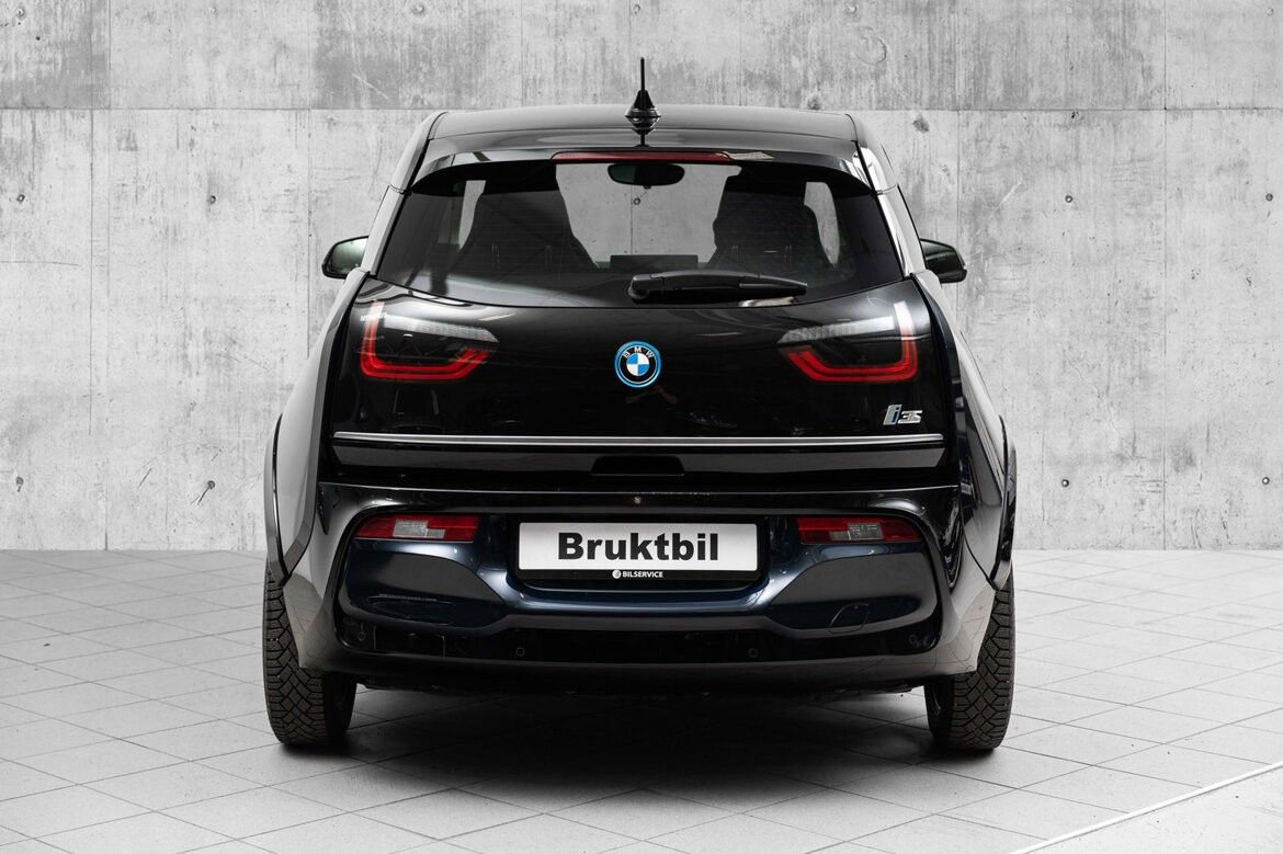 BMW i3