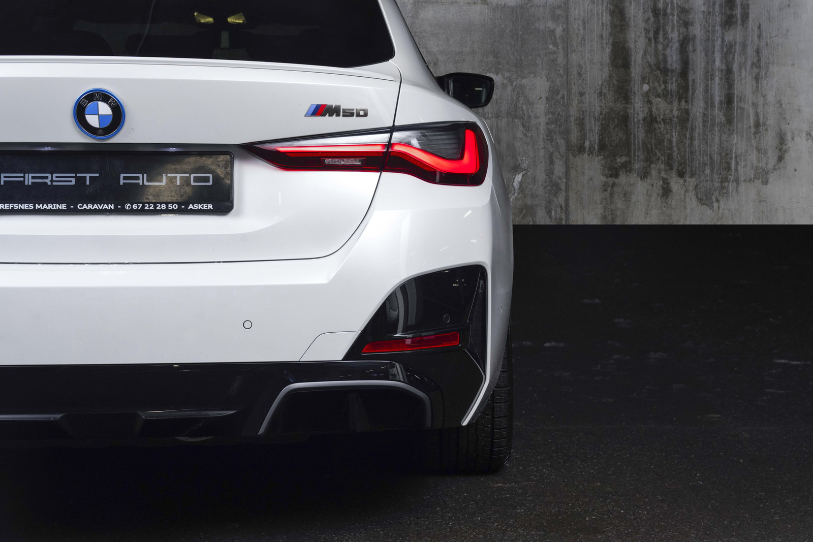 BMW i4 M50