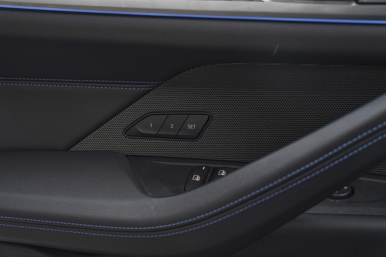 BMW i4 M50