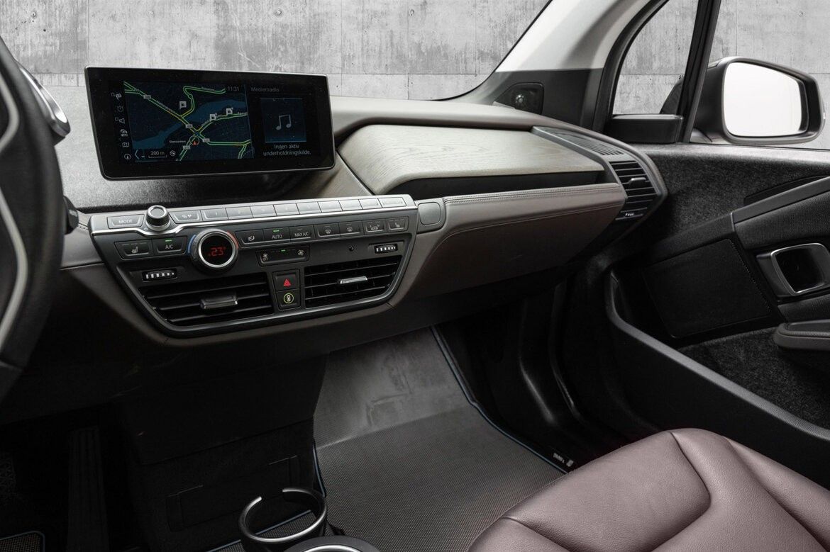 BMW i3