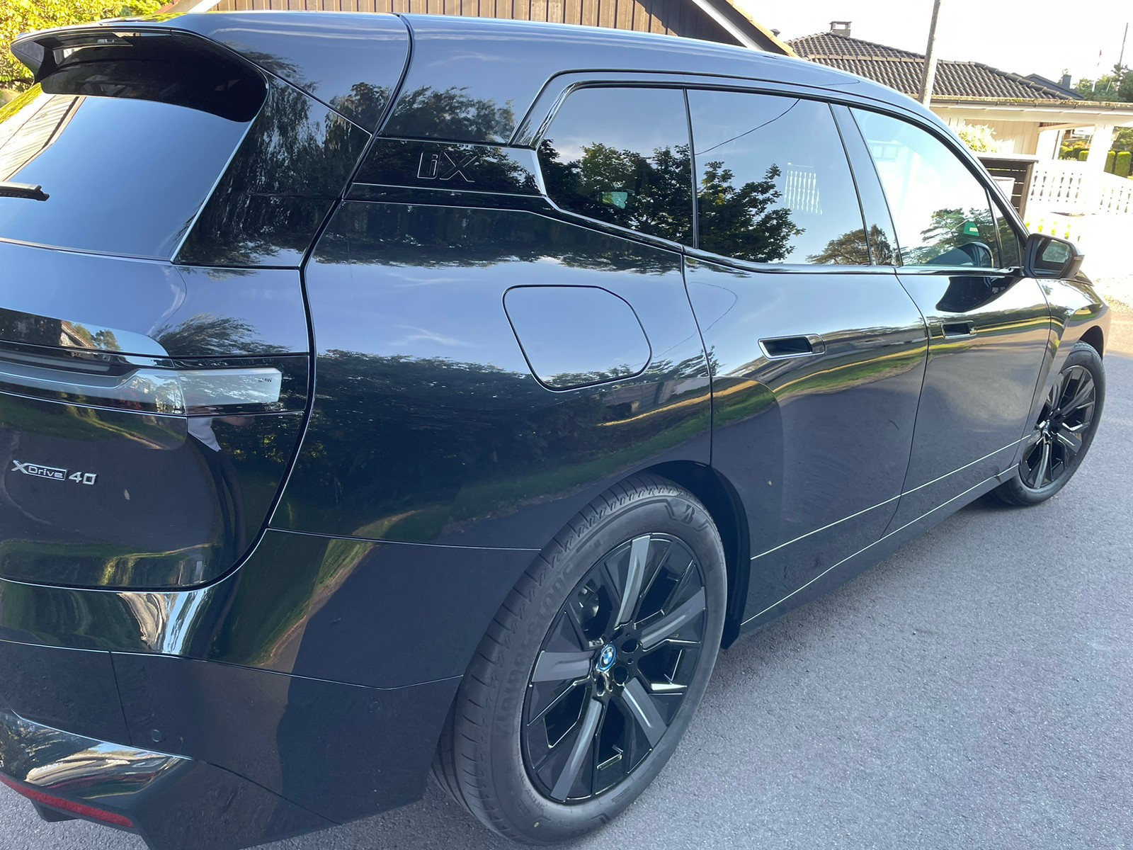BMW iX xDrive 40