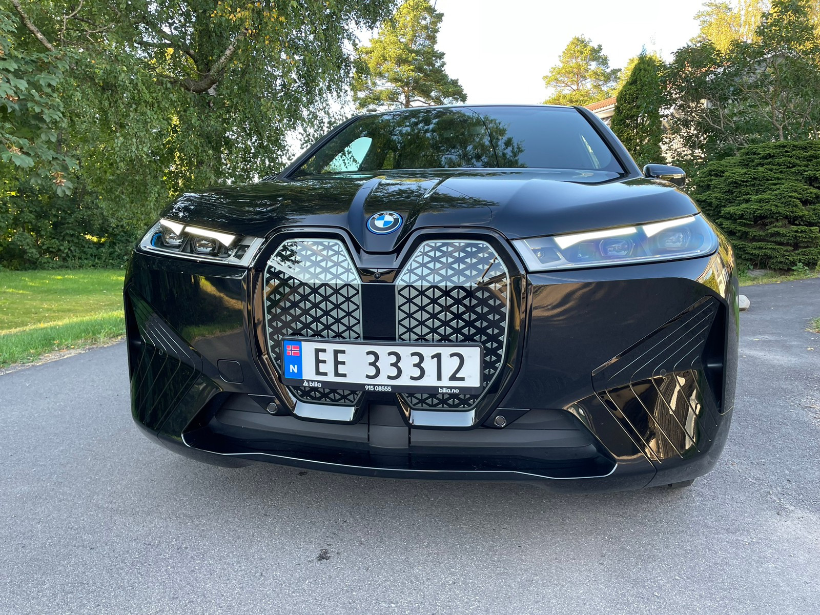 BMW iX xDrive 40