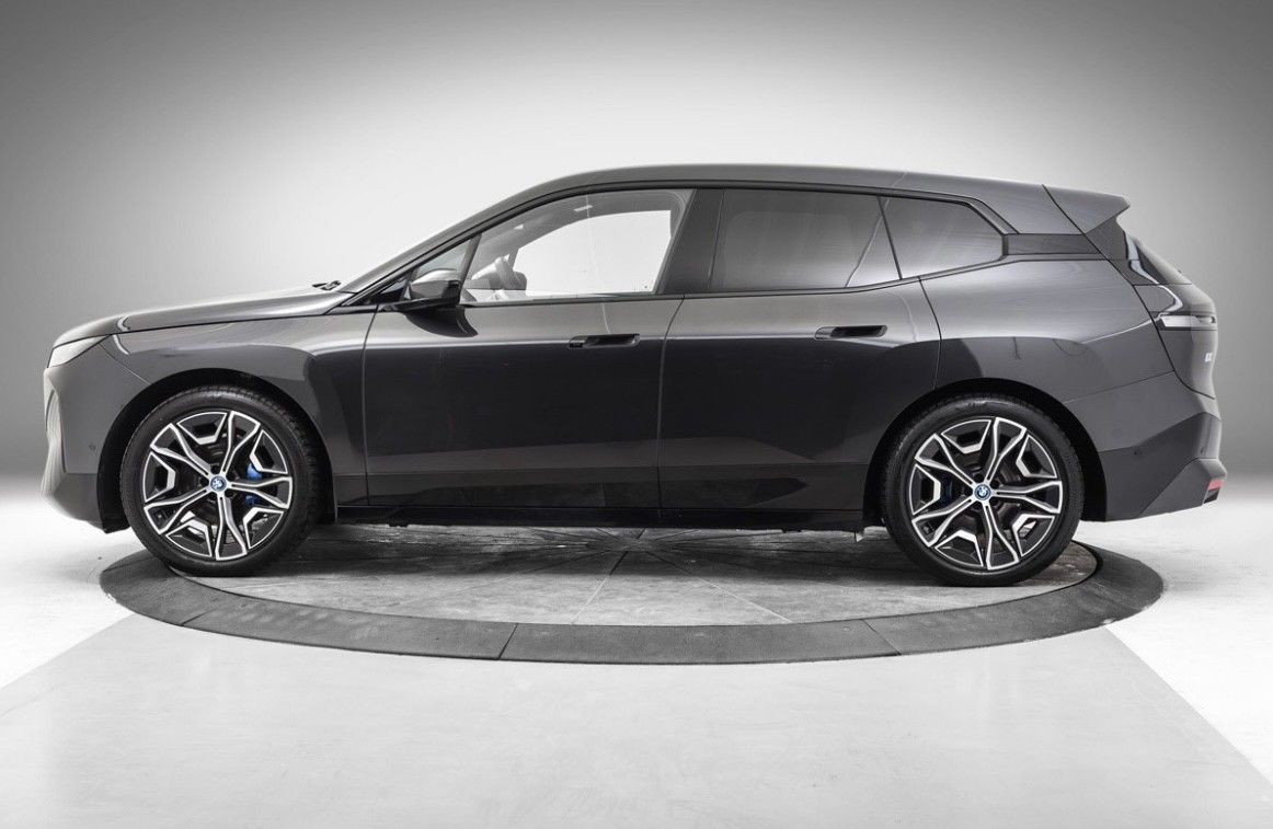 BMW iX xDrive 50