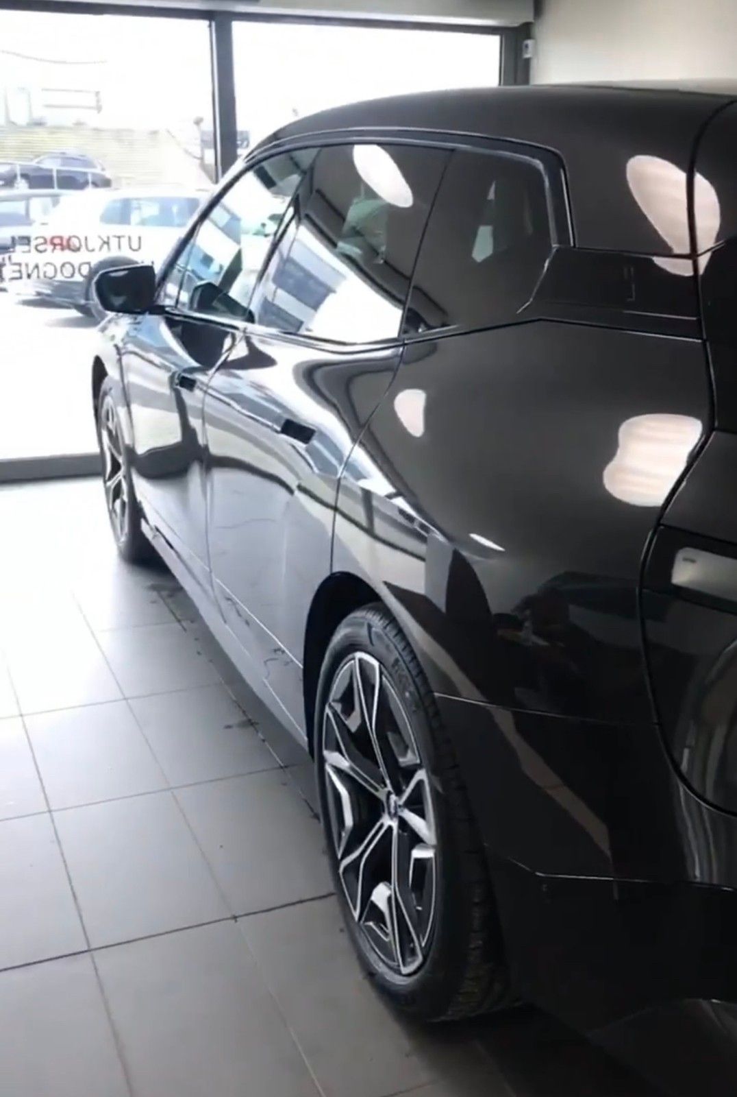 BMW iX xDrive 50