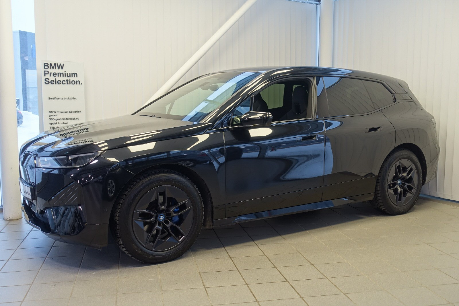 BMW iX xDrive 50