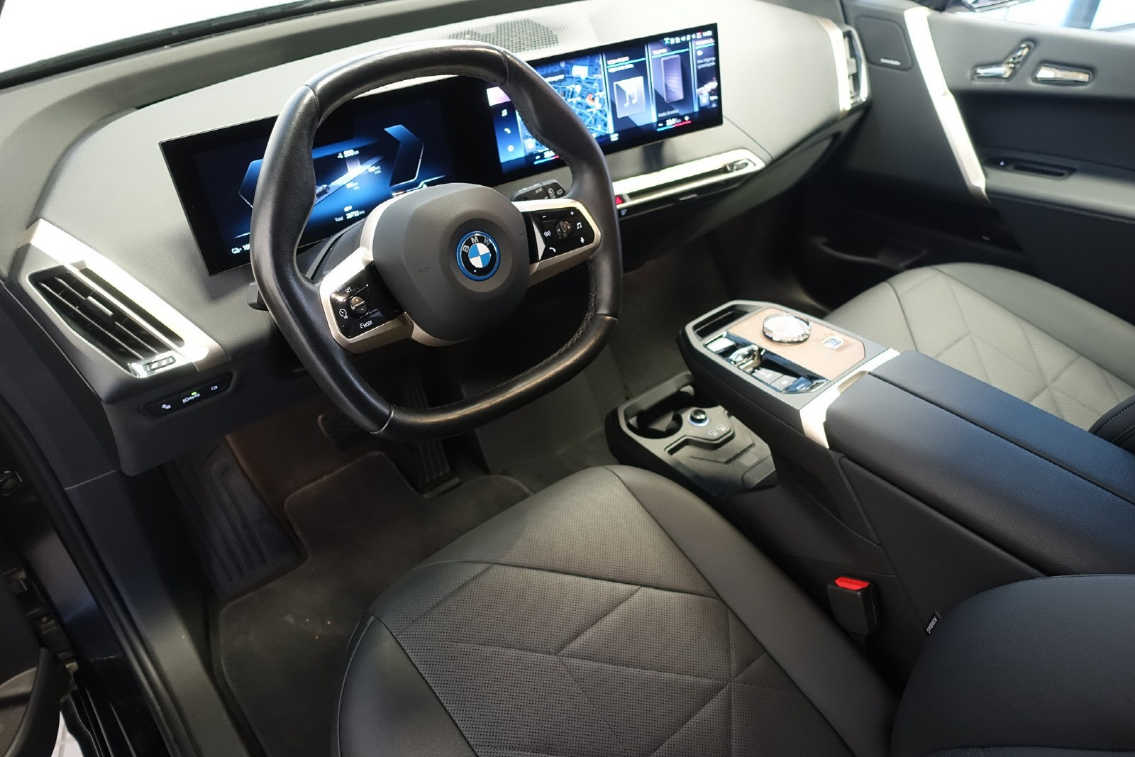 BMW iX xDrive 50