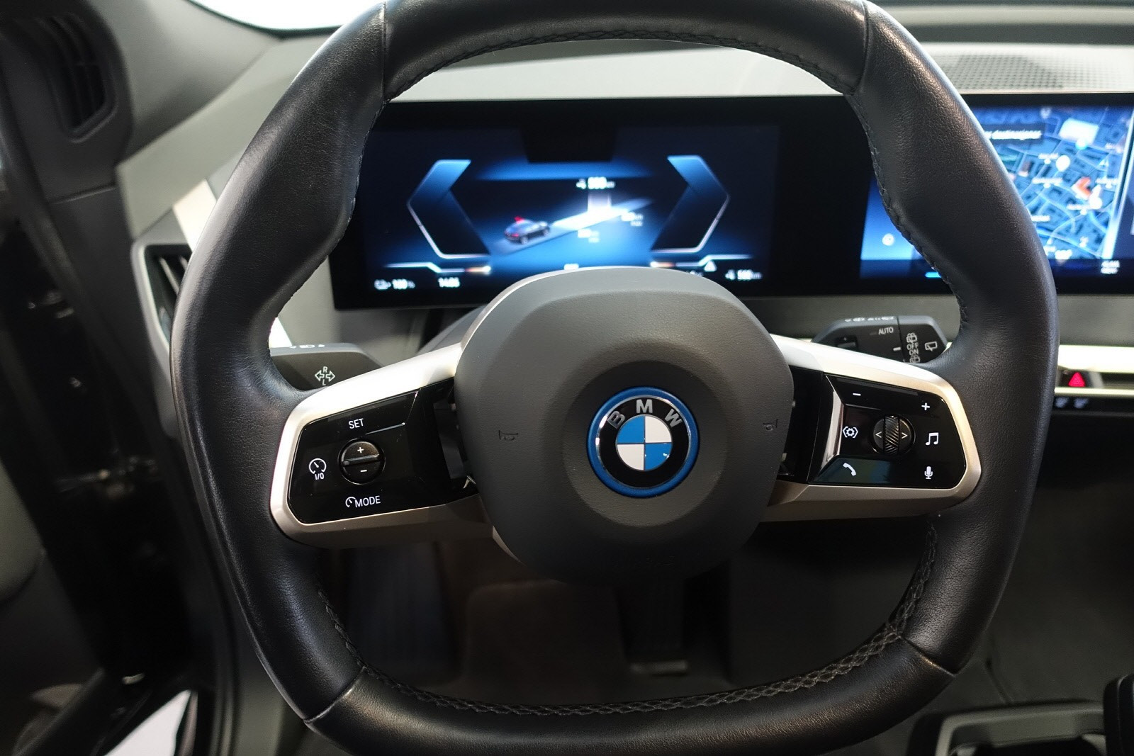 BMW iX xDrive 50