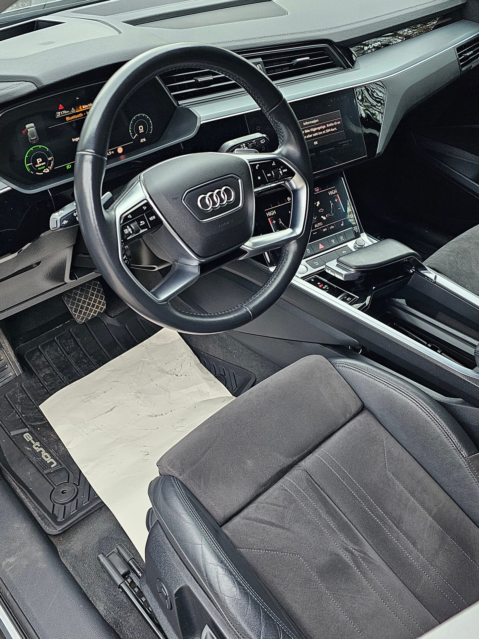 Audi e-tron
