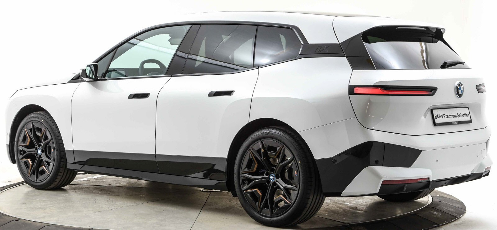 BMW iX xDrive 40