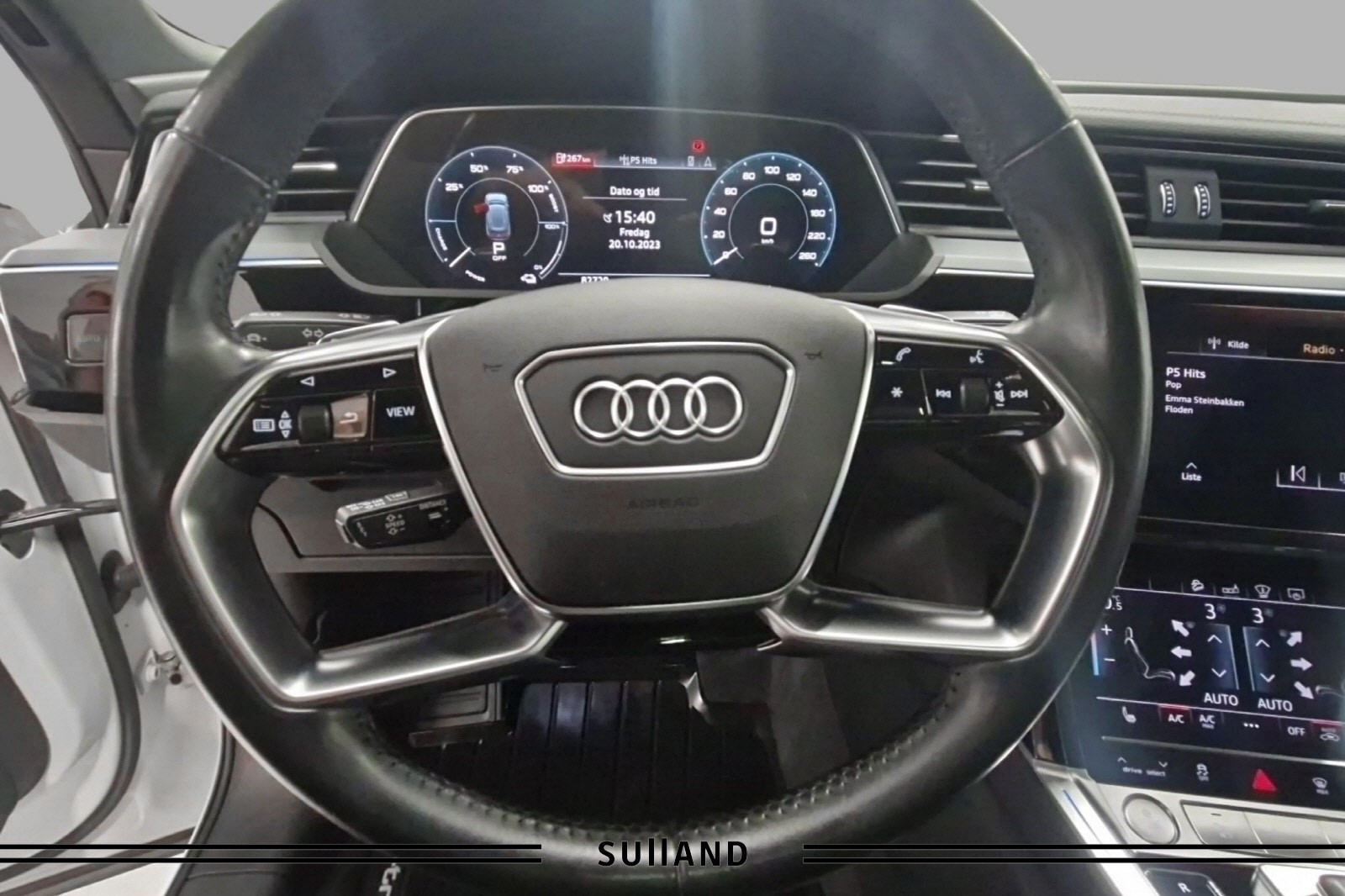 Audi e-tron