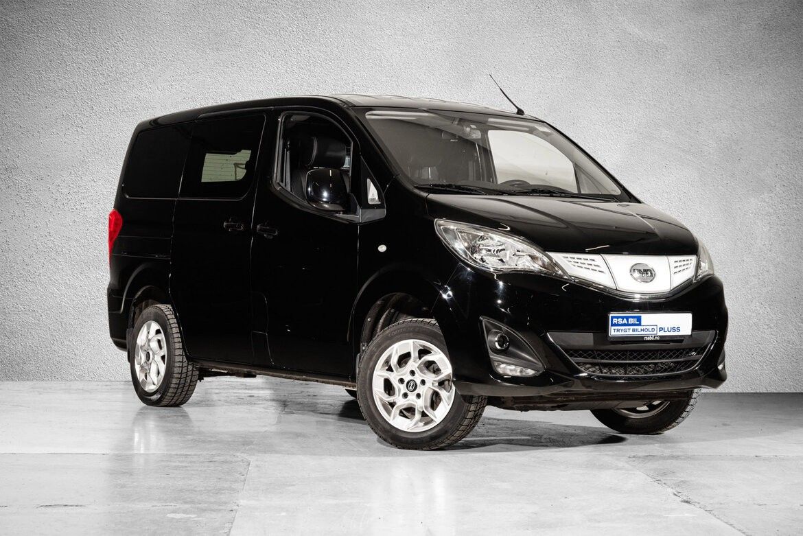 BYD T3