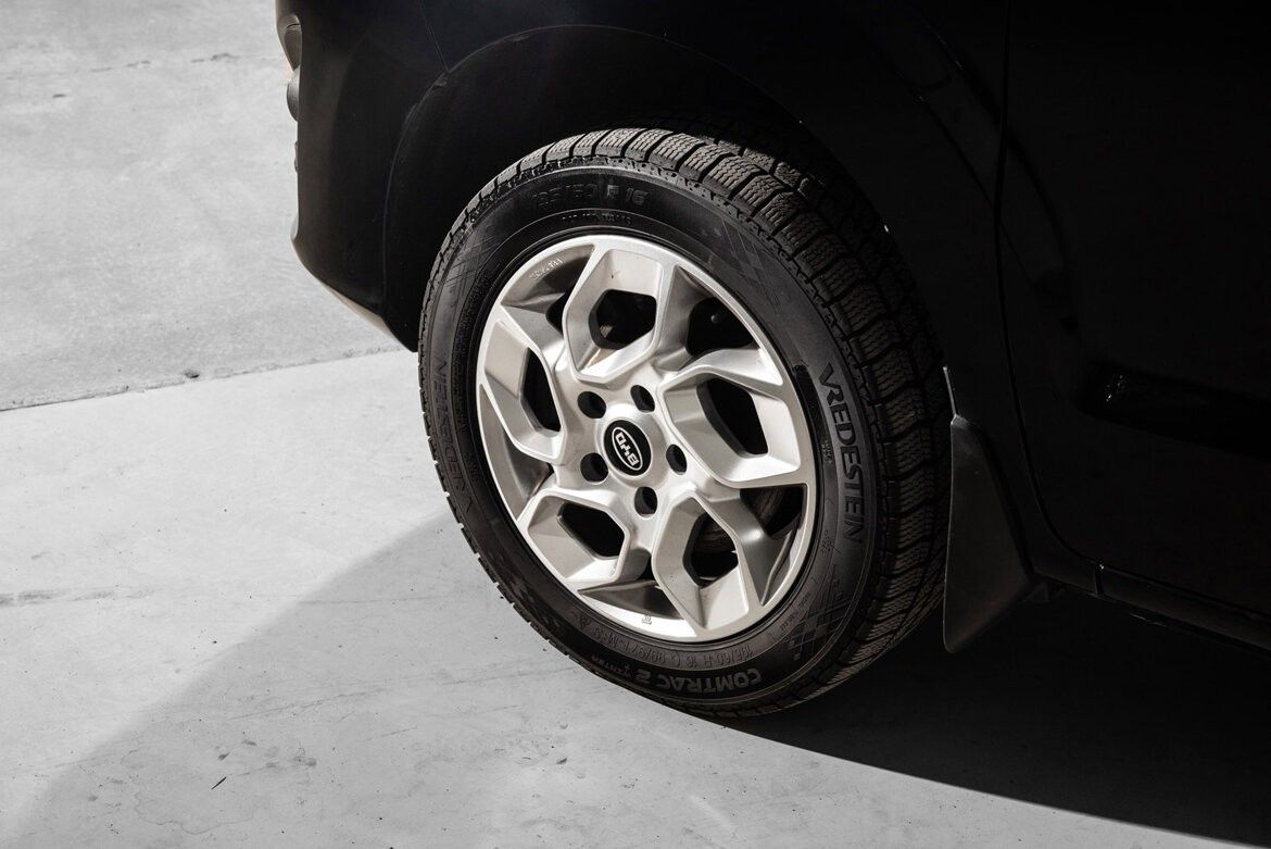 BYD T3