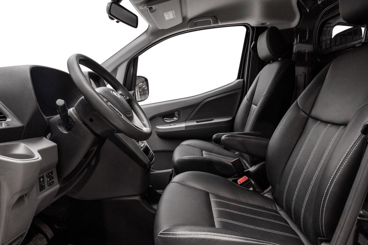 BYD T3