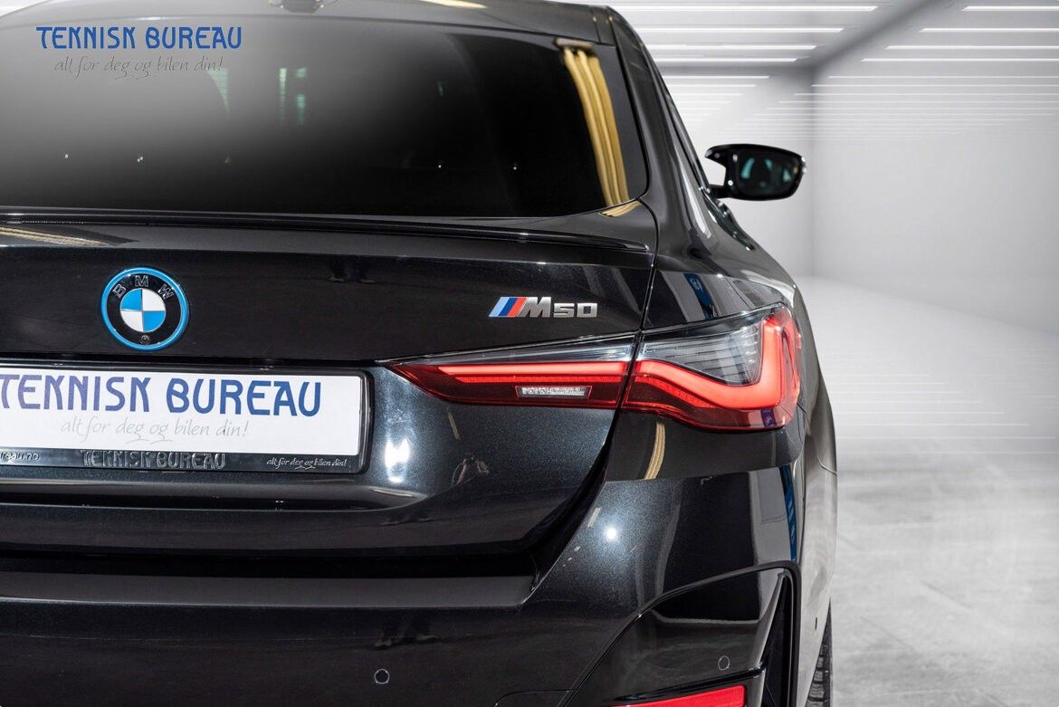 BMW i4 M50