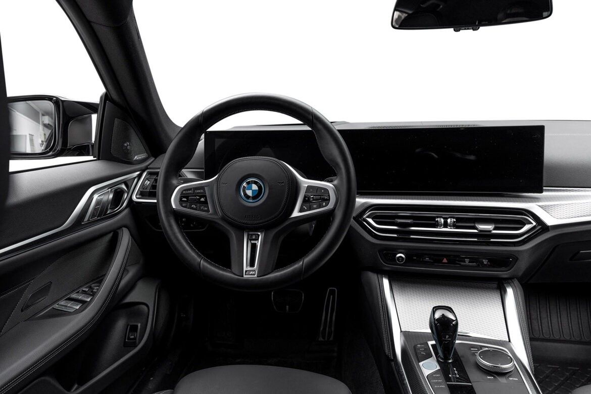 BMW i4 M50