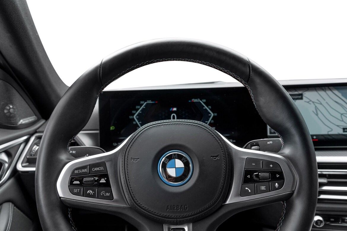 BMW i4 M50