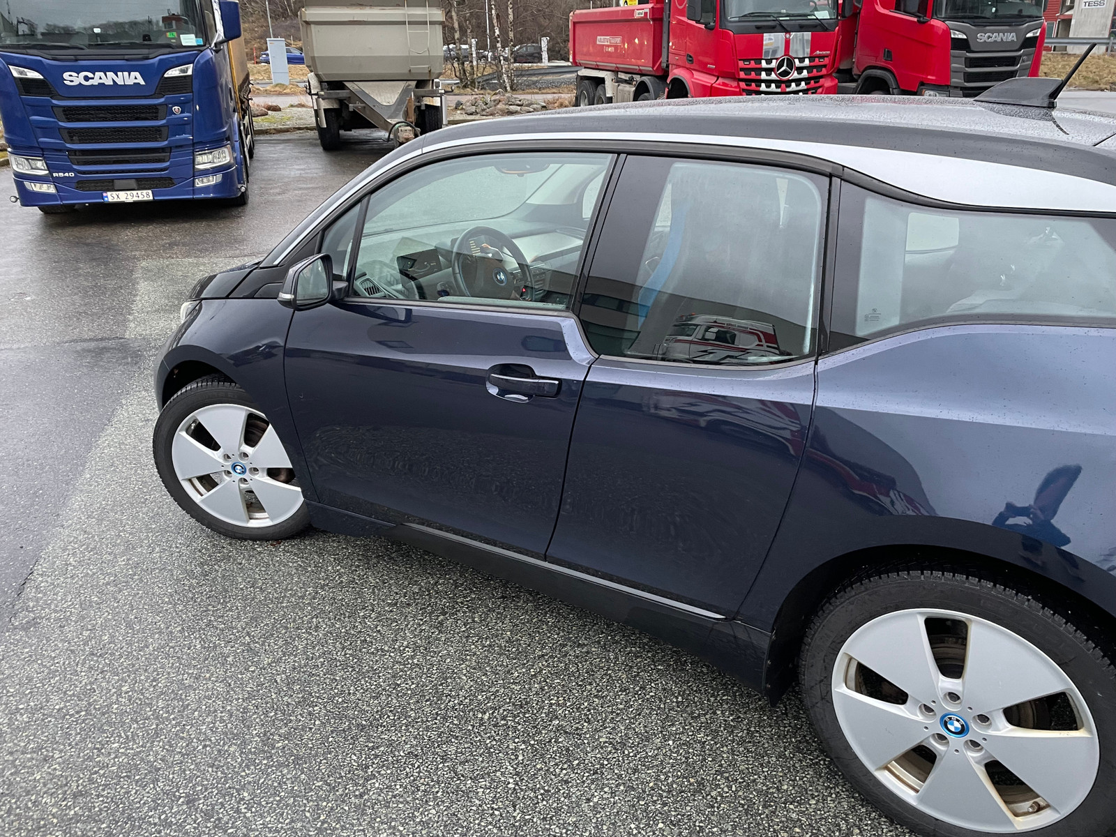 BMW i3