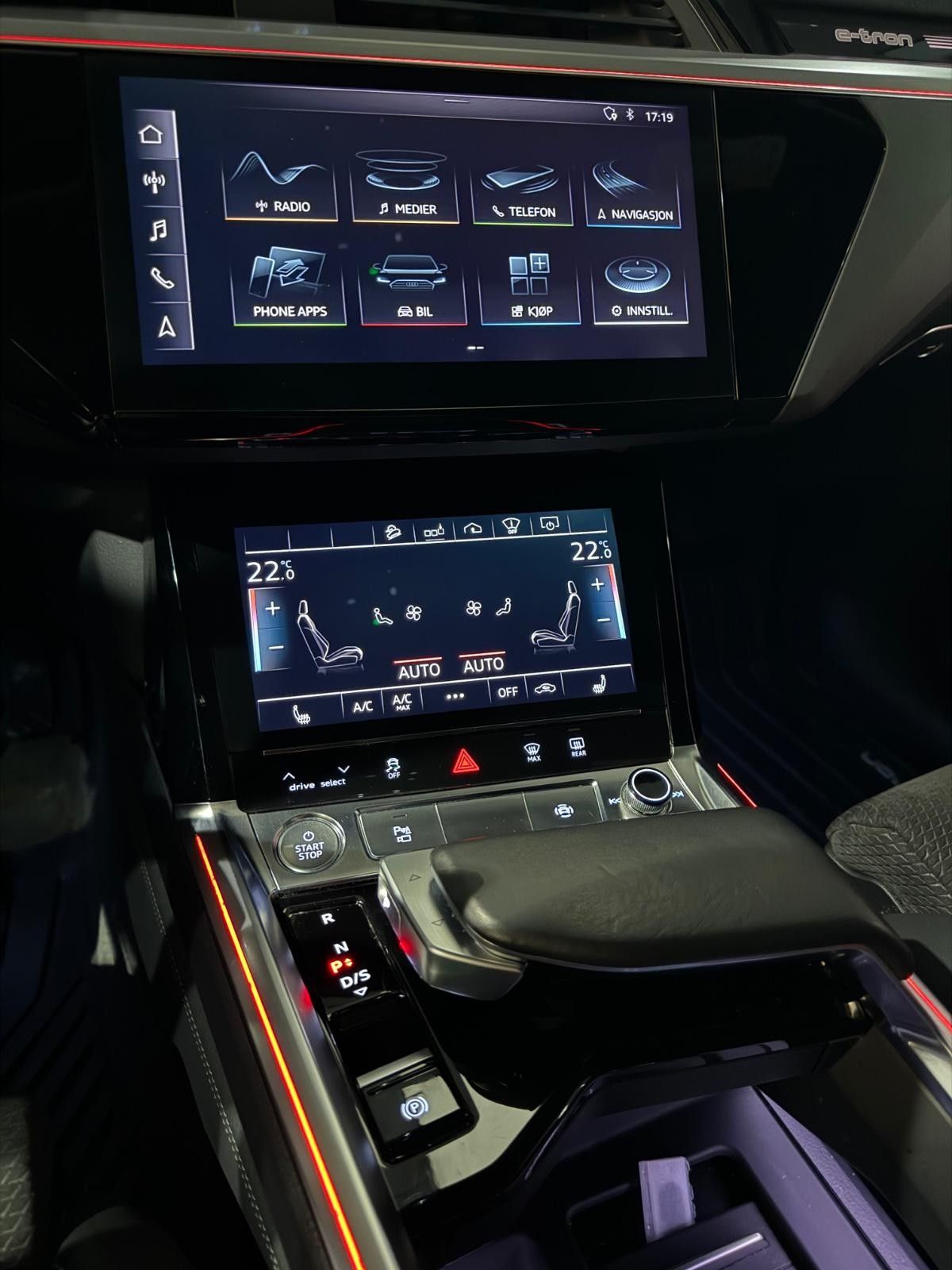 Audi e-tron