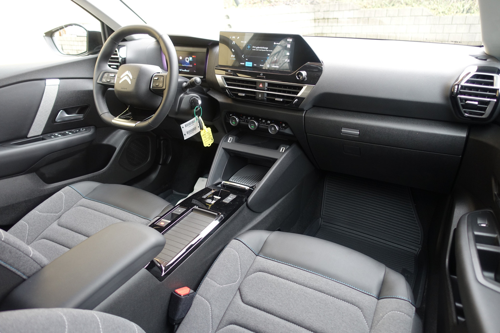 Citroen E-C4
