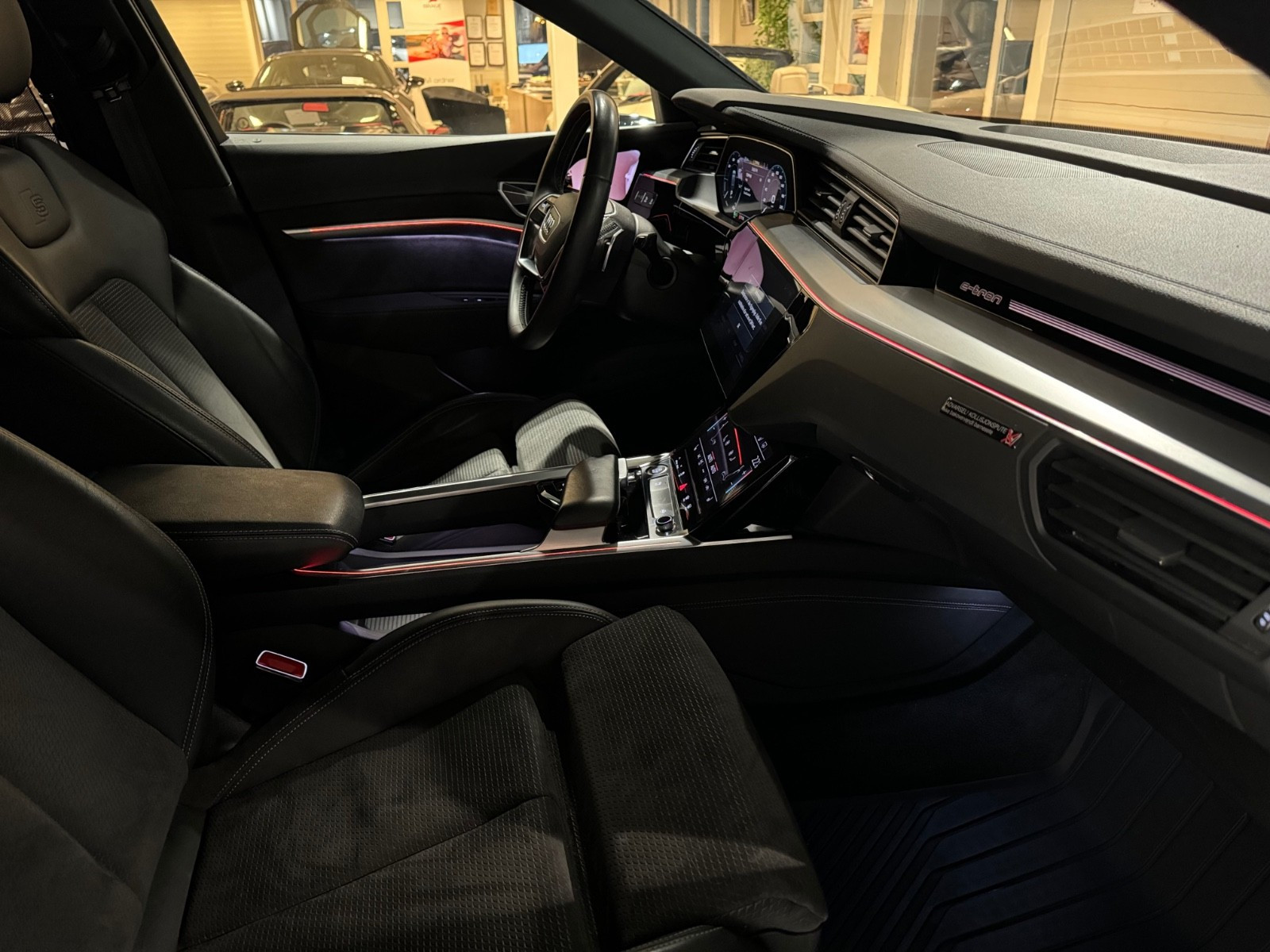 Audi e-tron