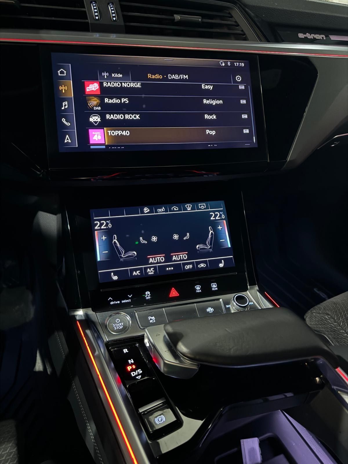 Audi e-tron