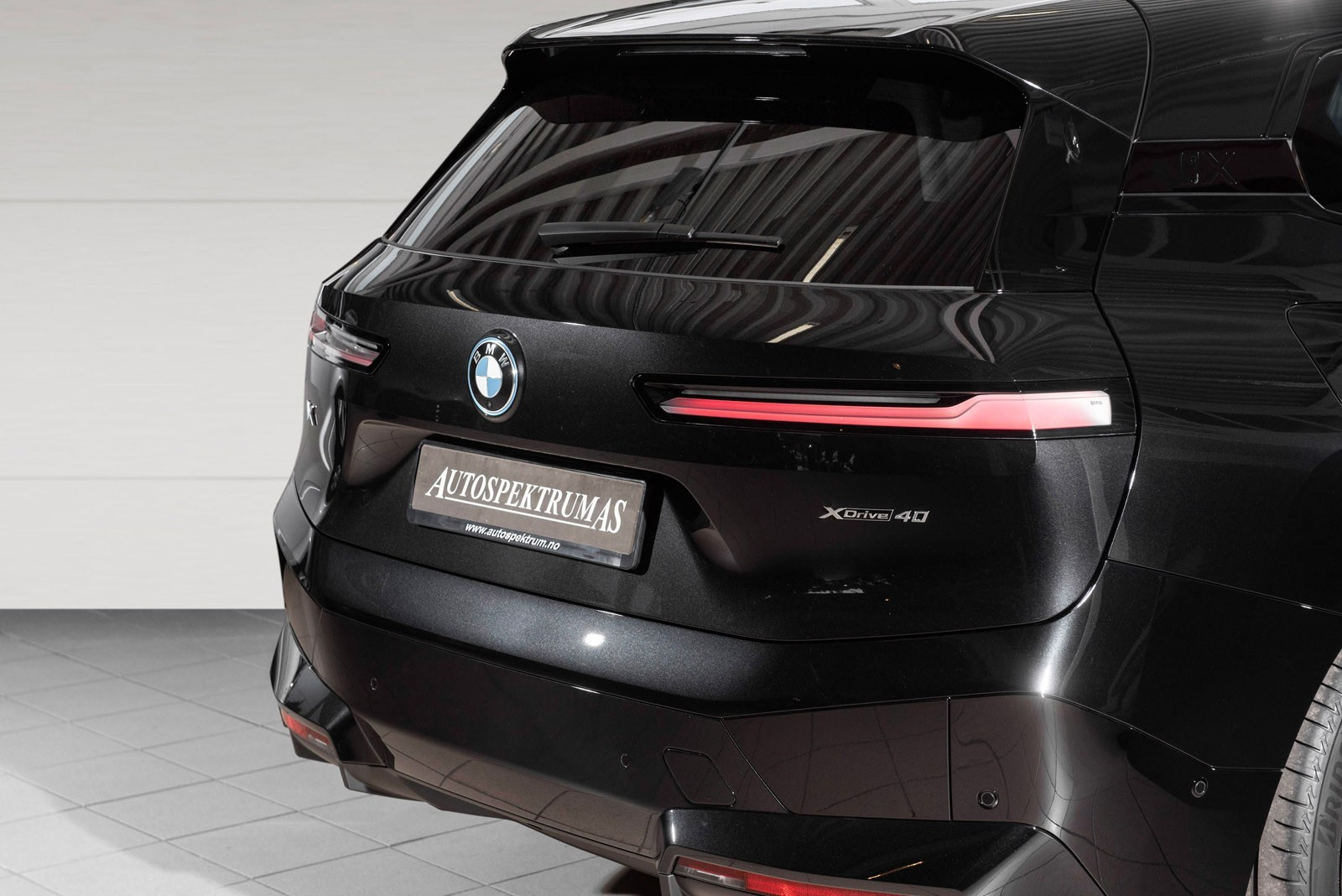 BMW iX xDrive 40