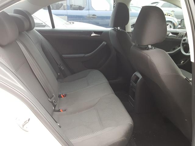 Volkswagen Jetta Base 2014