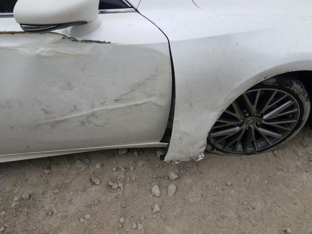 Lexus IS 200T 2016