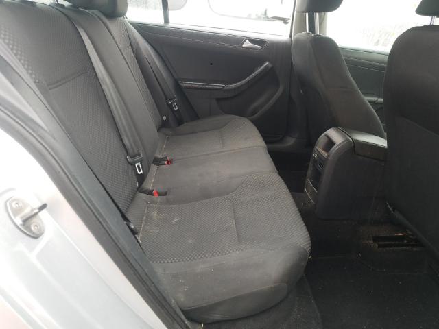 Volkswagen Jetta Base 2014