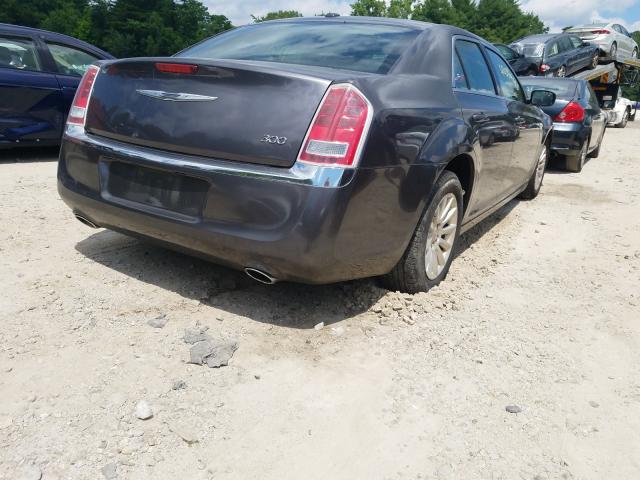 Chrysler 300 2013