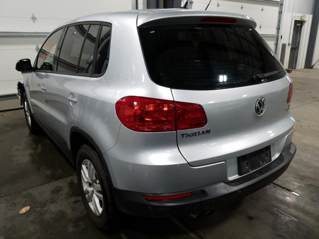 Volkswagen Tiguan S 2013