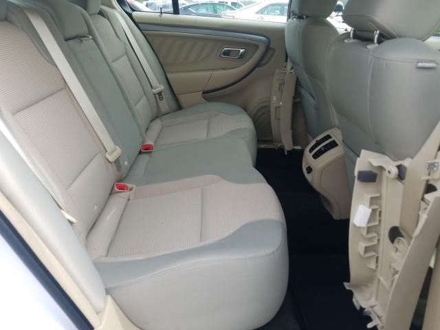 Ford Taurus SEL 2015