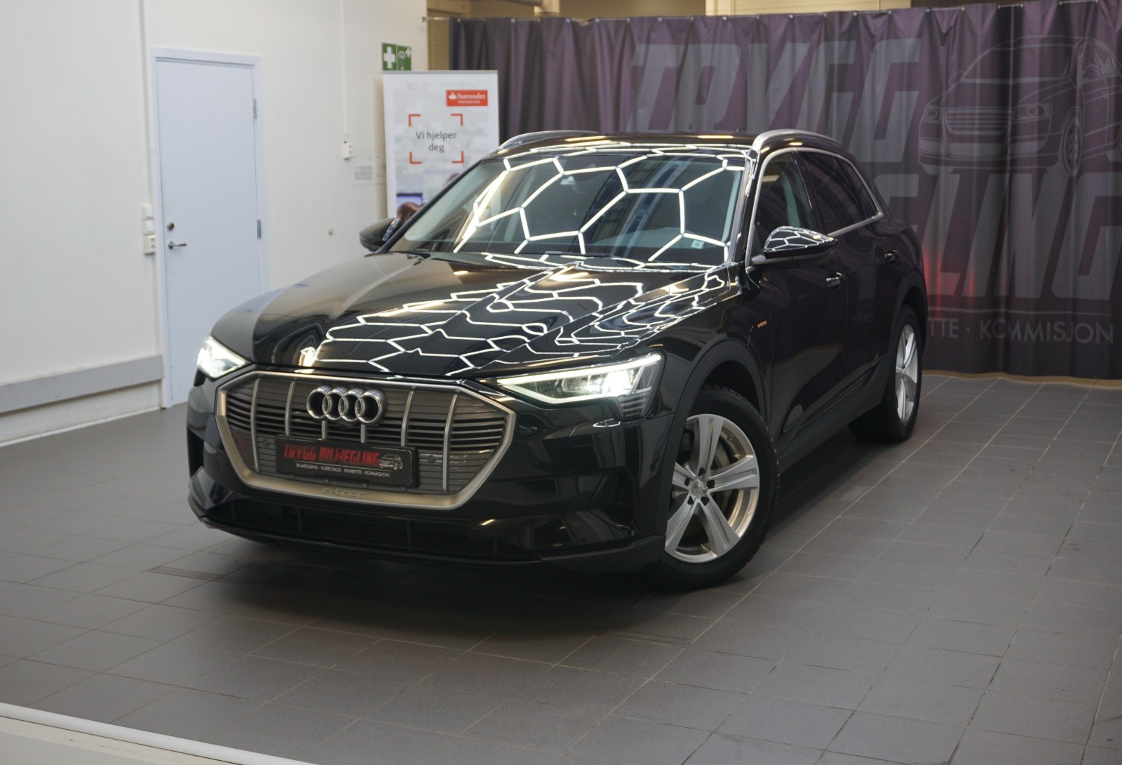 Audi e-tron
