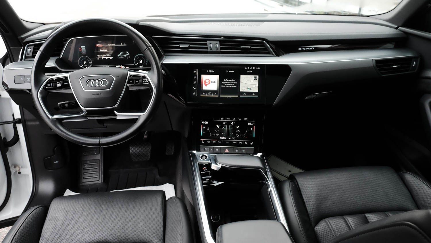 Audi e-tron
