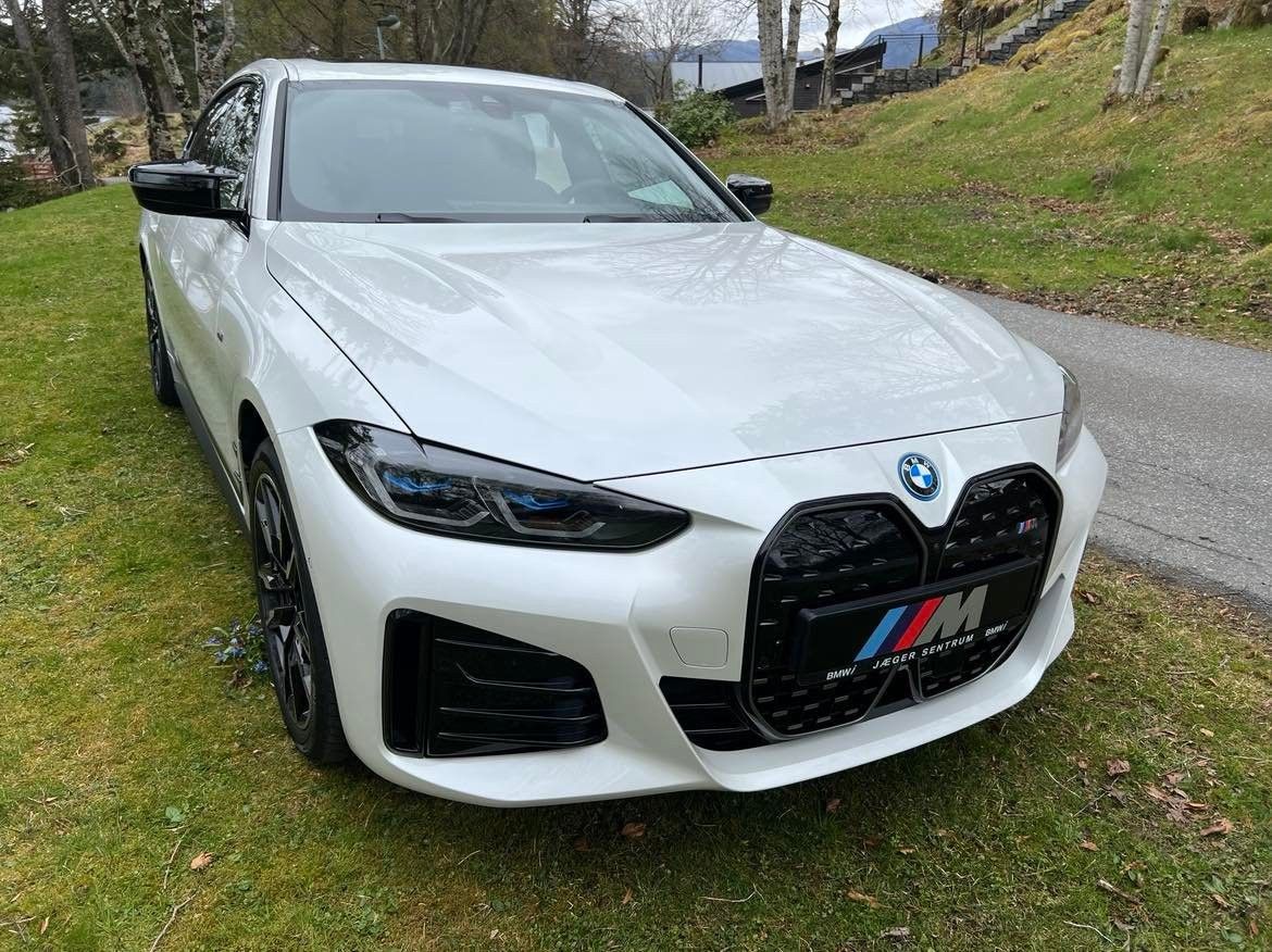 BMW i4 M50